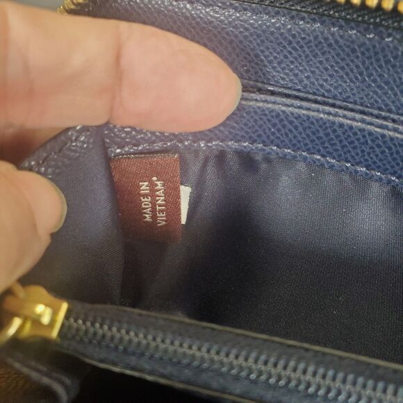 Coach Croc Embossed Leather Accordion Zip Wallet Navy Blue F52654 - Picture 7 of 7